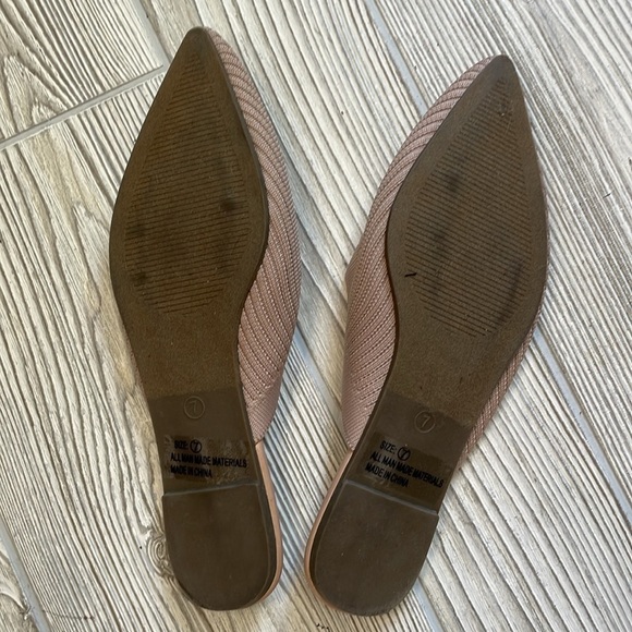 Lulus Jeaney Light Nude Ribbed Knit Pointed-Toe Mule Slides - Picture 4 of 6